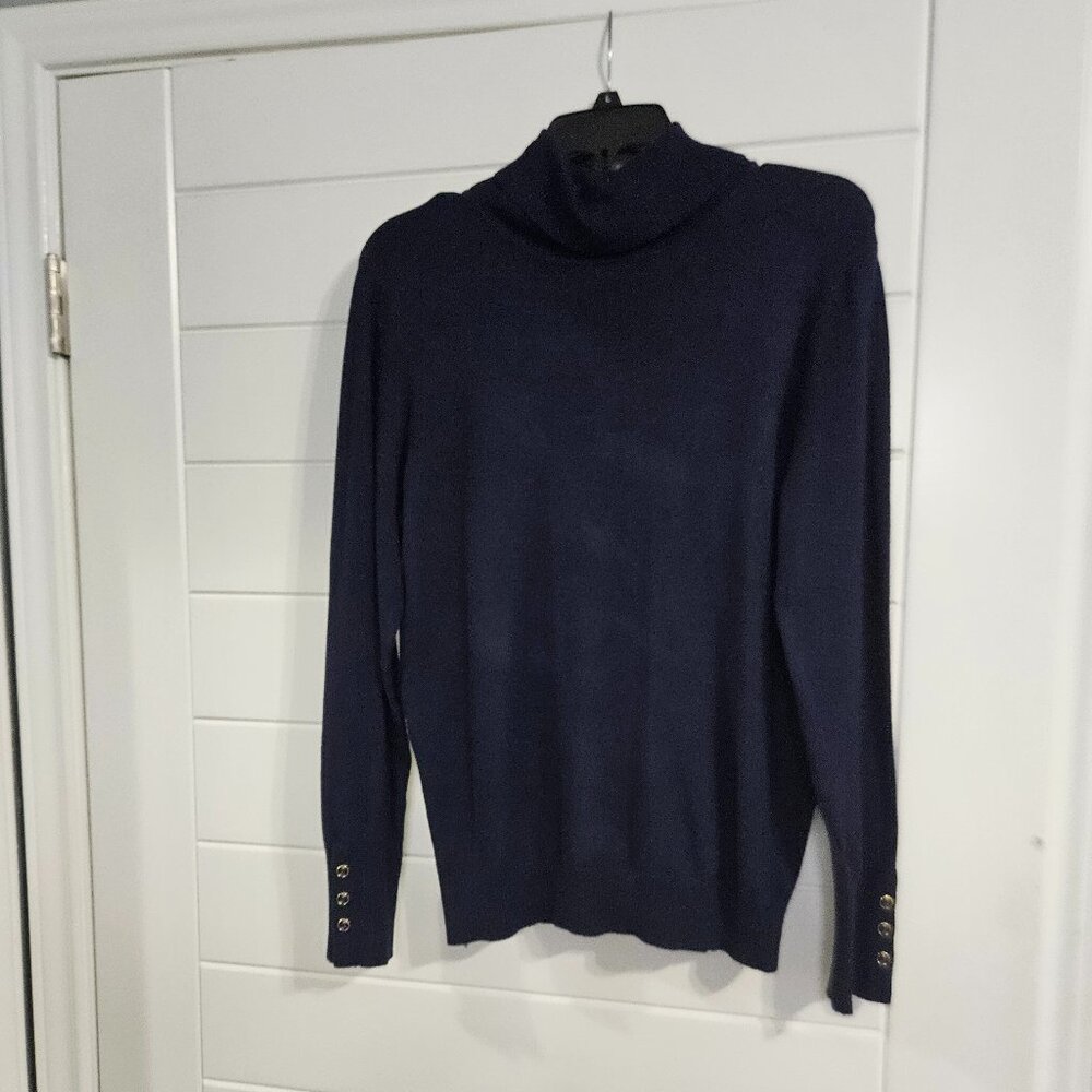 Joseph A. Women's Navy Blue Medium Turtleneck Sweater